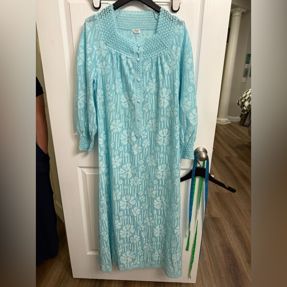 Vintage HANRO Switzerland Nightgown 38 Aqua Lace Knit Crochet Yoke Wool Maxi